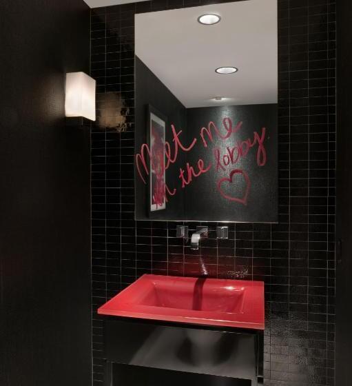 سوئیت با تخت بزرگ, Hard Rock Hotel San Diego
