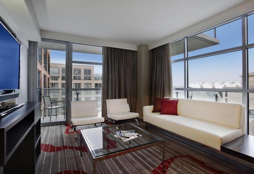 سوییت, Hard Rock Hotel San Diego