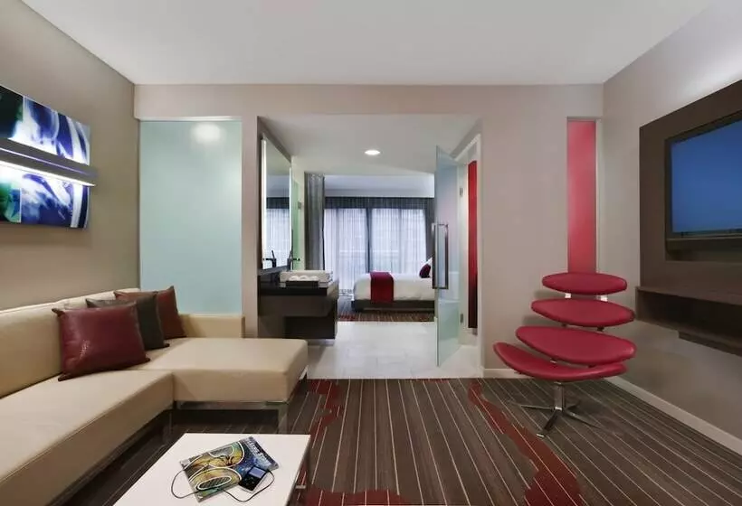 سوییت, Hard Rock Hotel San Diego