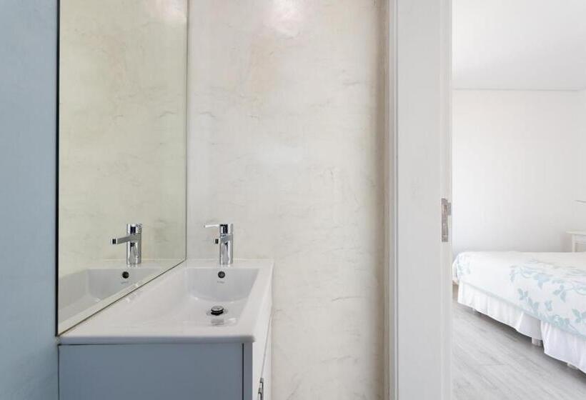 اتاق استاندارد با چشمانداز دریا, Blue Buddha Beach House