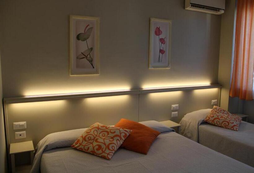 スタンダードルーム, Delfina