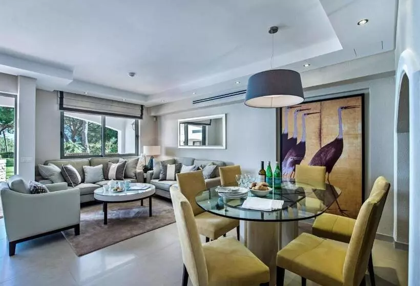 آپارتمان 2 خوابه, Four Seasons Country Club