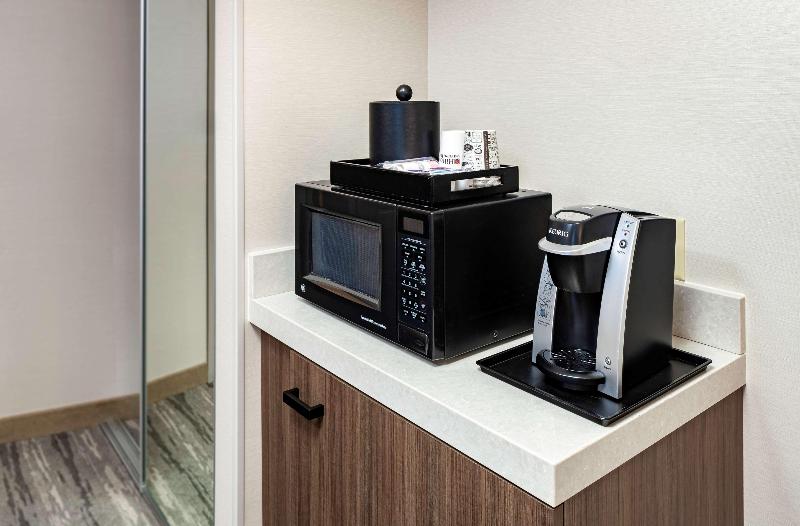 חדר סטנדרט עם מיטת קינג, Hilton Garden Inn San Diego  Rancho Bernardo