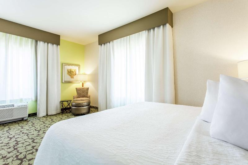 חדר דלוקס עם מיטת קינג, Hilton Garden Inn San Diego  Rancho Bernardo