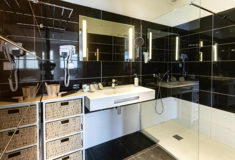 수피리어 룸, Hôtel Grand Confort Le Moulin Rouge