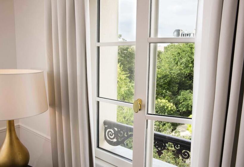 デラックススイート, La Chambre Du Marais