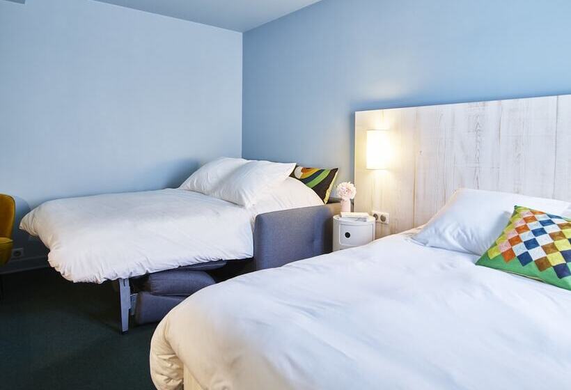 חדר משפחתי, Le Central Boutique