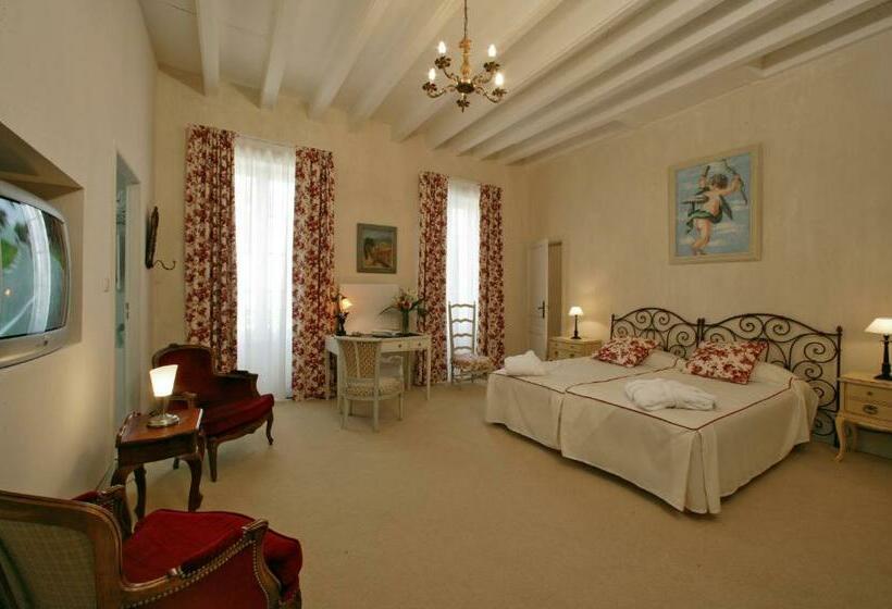 Люкс, Le Manoir St Jean