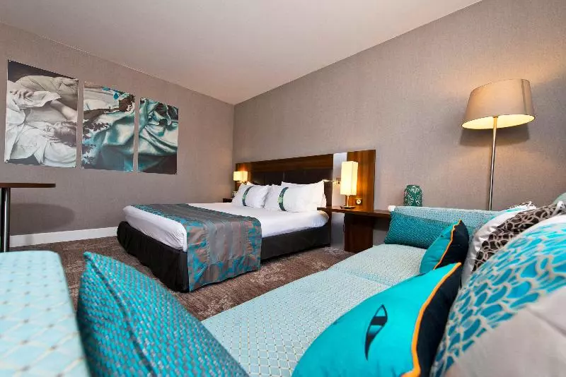 آپارتمان 2 خوابه, Mercure Le Mans Centre