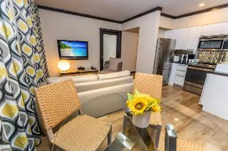 スイート, Metropole Suites South Beach