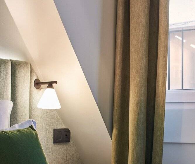 スタンダードルーム, 10 Opéra By Happyculture