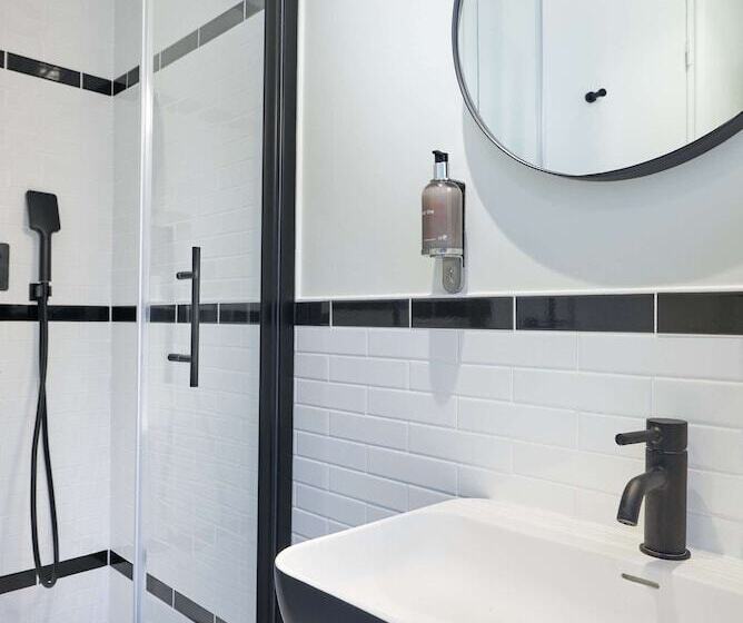 スタンダードルーム, 10 Opéra By Happyculture