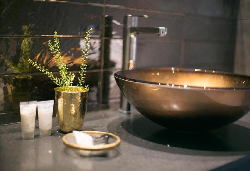 套房, Pamplona Catedral