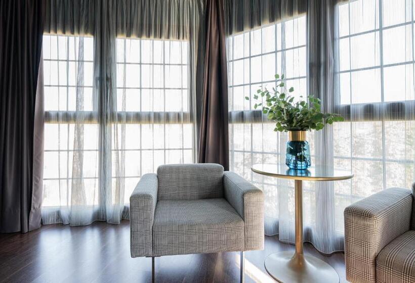 高级大房间, Pamplona Catedral