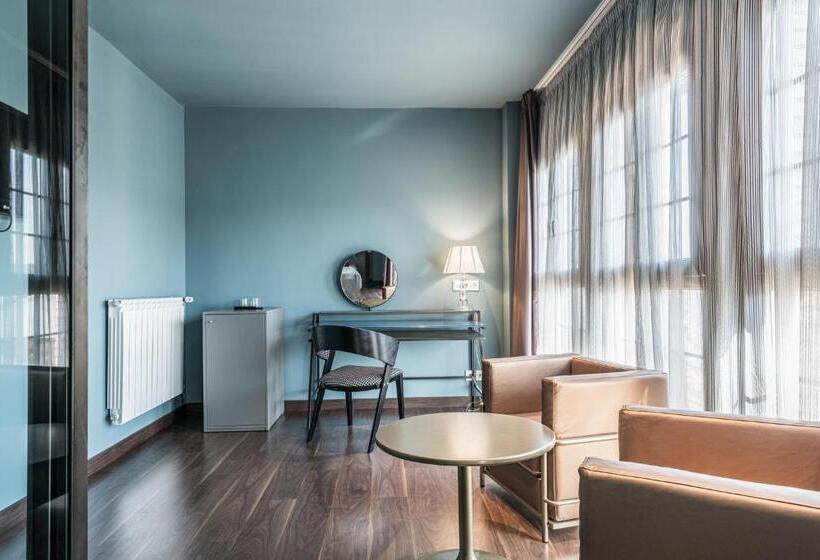 套房, Pamplona Catedral