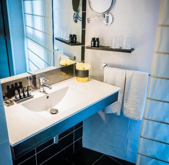 标准单人间, Pamplona Catedral