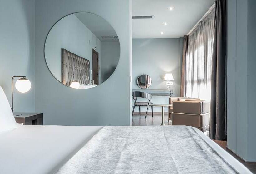 套房, Pamplona Catedral