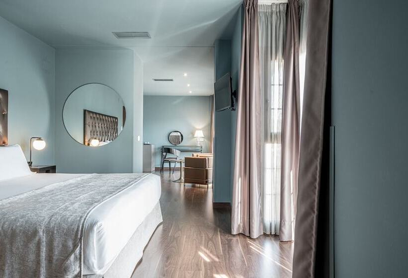 套房, Pamplona Catedral