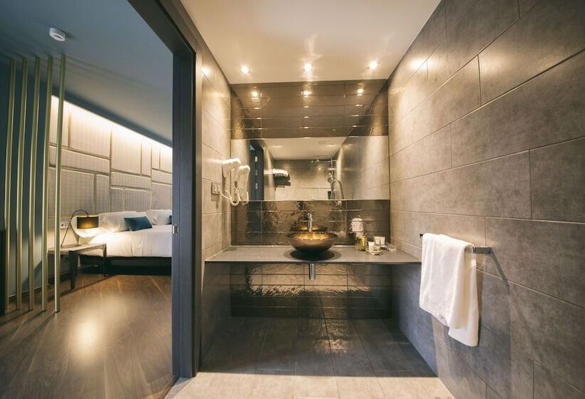 套房, Pamplona Catedral