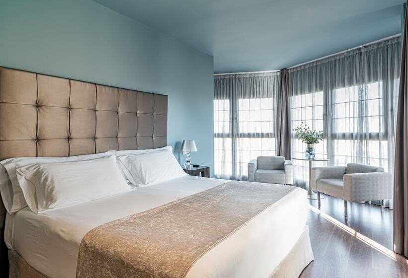 标准间, Pamplona Catedral