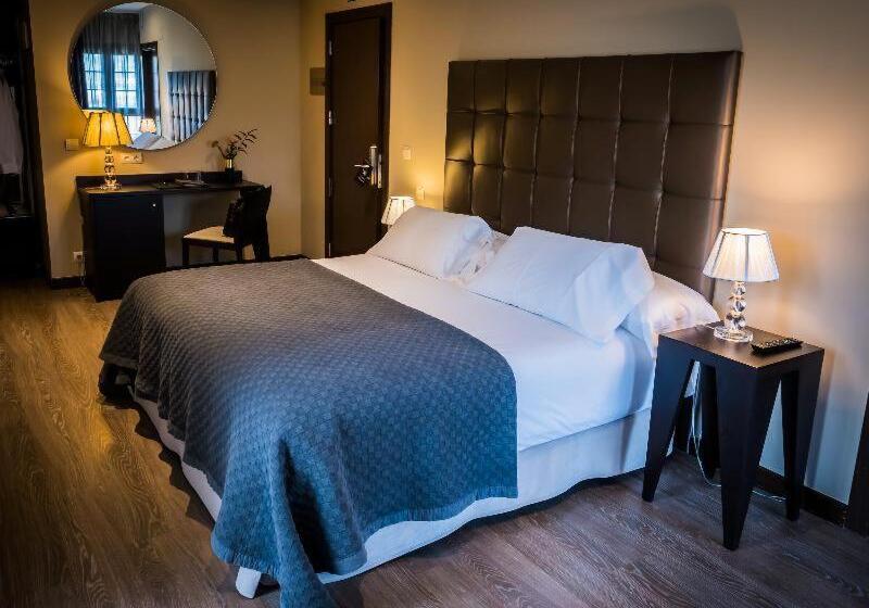 标准间, Pamplona Catedral