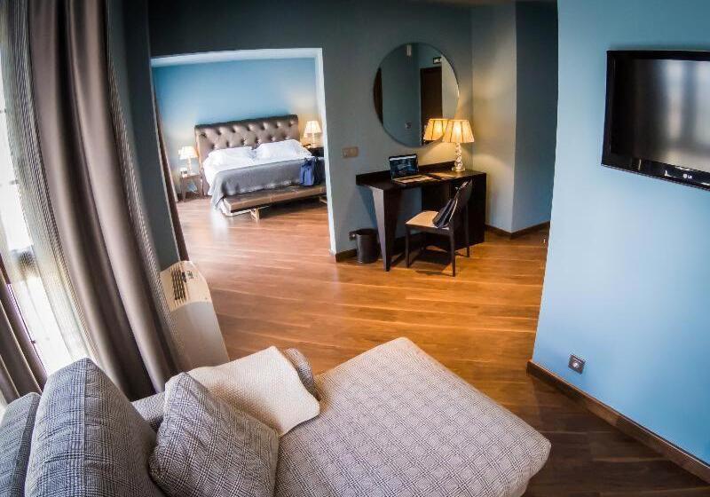 标准间, Pamplona Catedral