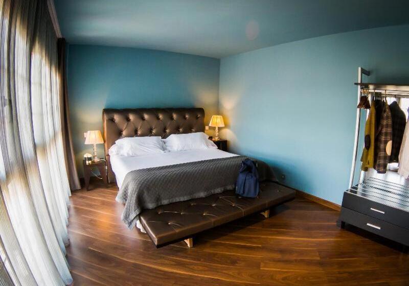 标准间, Pamplona Catedral