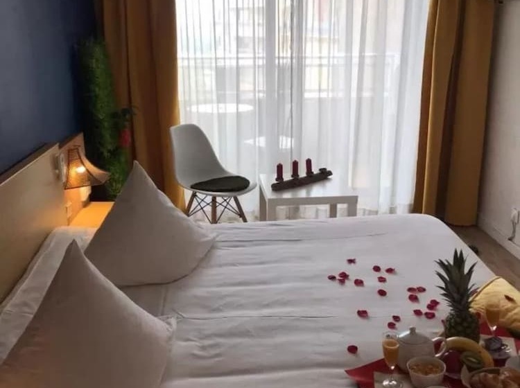 スタンダードトリプルルーム, Panorama