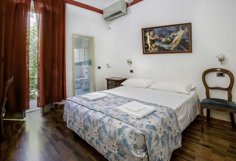 اتاق استاندارد سه نفره, Piccolo Hotel Con Access Ztl !!! ɲel ƈentro Storico Di ƒirenze !!!