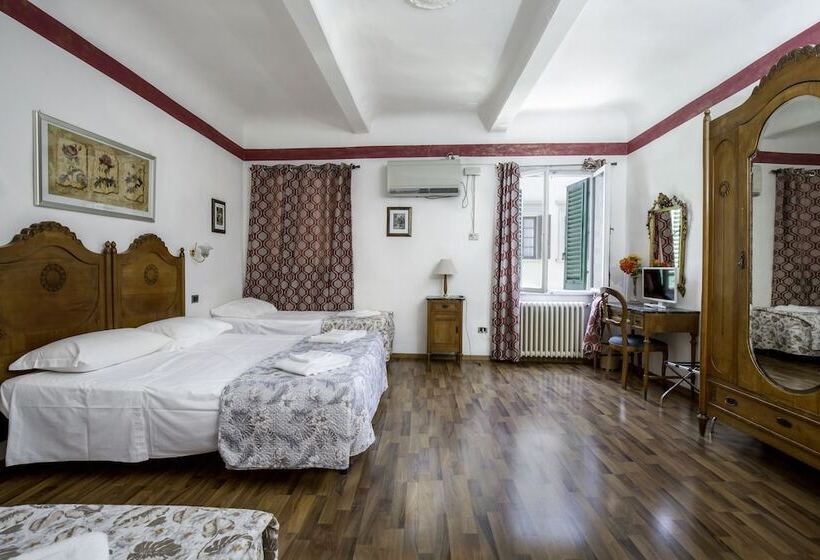 اتاق استاندارد چهار تخته, Piccolo Hotel Con Access Ztl !!! ɲel ƈentro Storico Di ƒirenze !!!