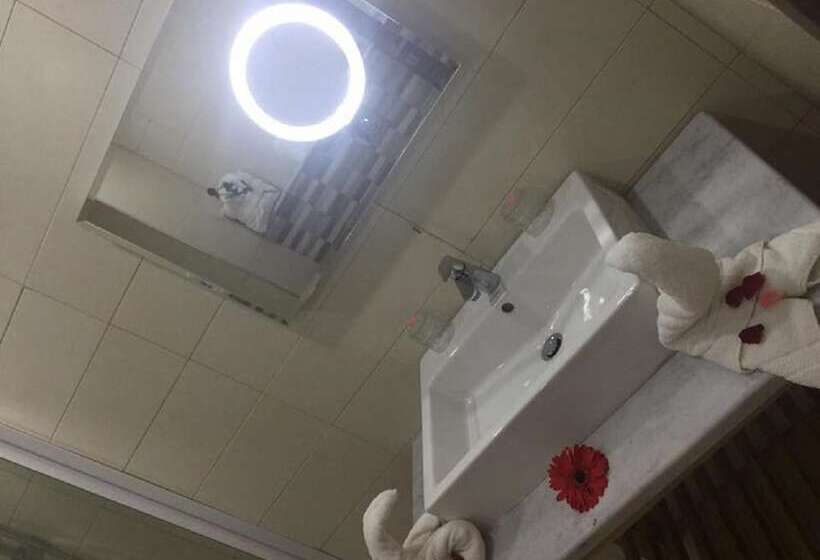 اتاق استاندارد یک نفره, Rym El Djamil