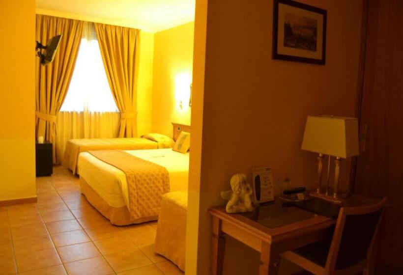 デラックスの４人部屋, Seccy Hotel Boutique Art & Museum