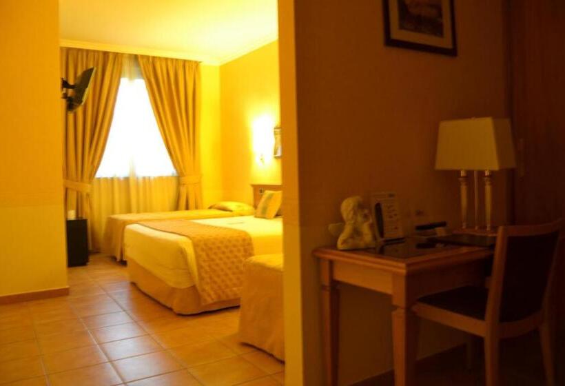 デラックスの４人部屋, Seccy Hotel Boutique Art & Museum