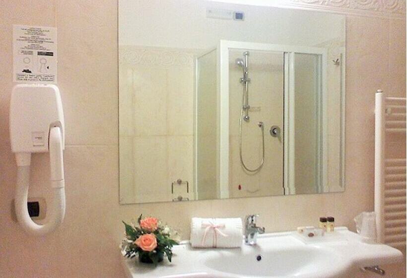 デラックストリプルルーム, Seccy Hotel Boutique Art & Museum