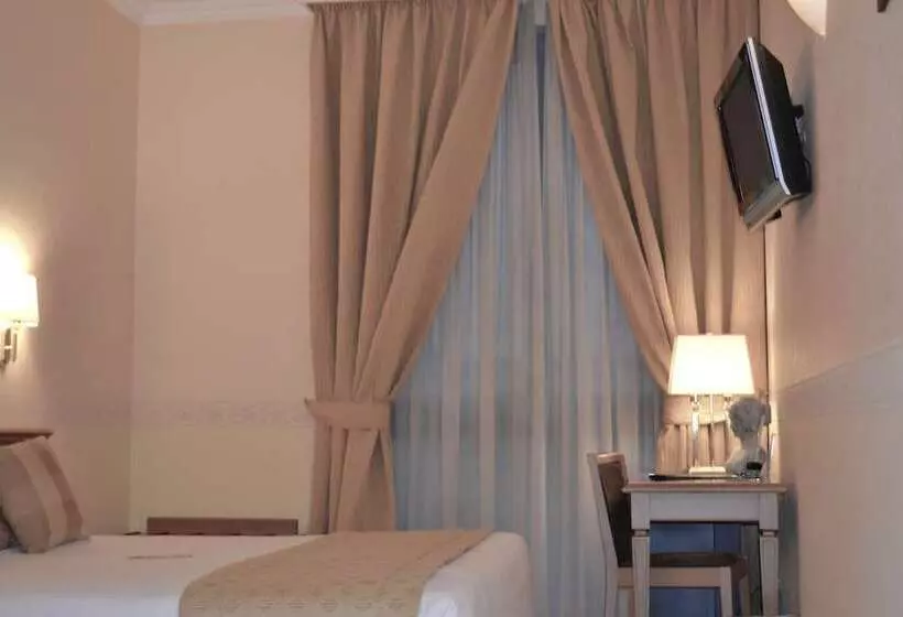 اتاق لوکس چهار تخته, Seccy Hotel Boutique Art & Museum