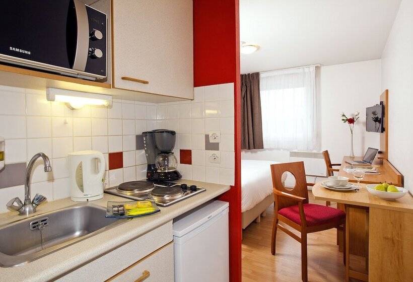 スタンダードスタジオ, Sejours & Affaires Bordeaux De L Yser