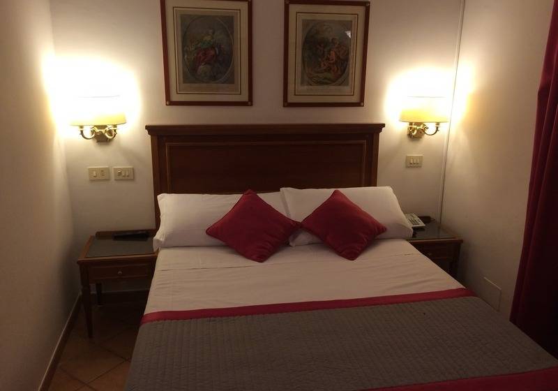 اتاق اکونومی, Sole Roma