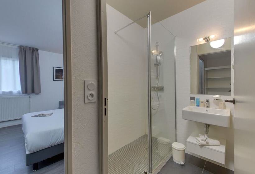 舒适型房间, The Originals Bernay Acropole