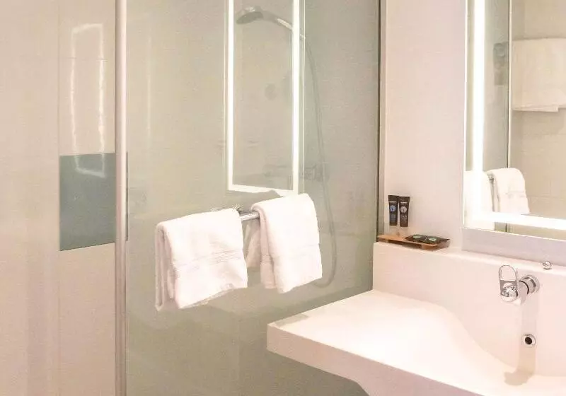 اتاق سوپریور خانوادگی, Novotel Wien City