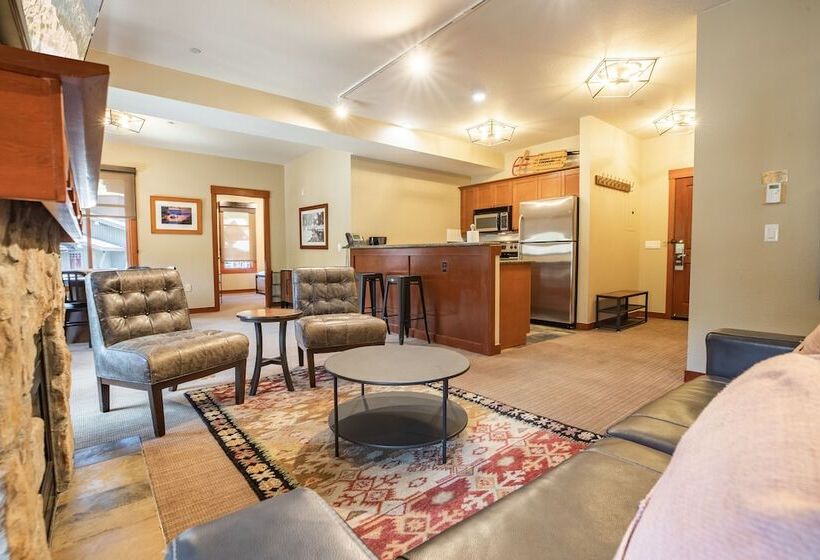 آپارتمان 3 خوابه, The Village At Palisades Tahoe