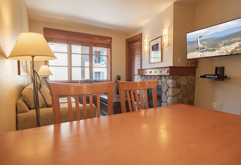 آپارتمان 1 خوابه, The Village At Palisades Tahoe