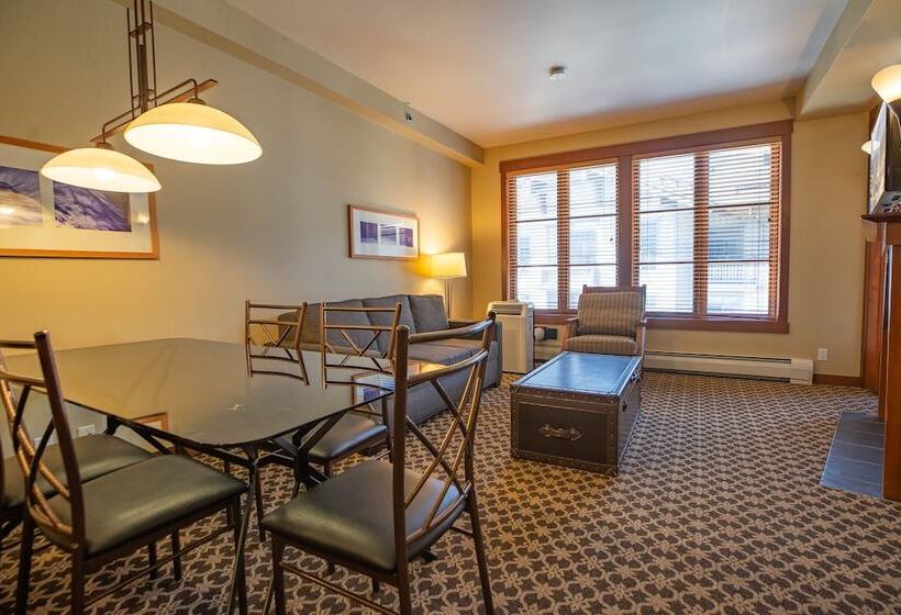 آپارتمان 1 خوابه, The Village At Palisades Tahoe