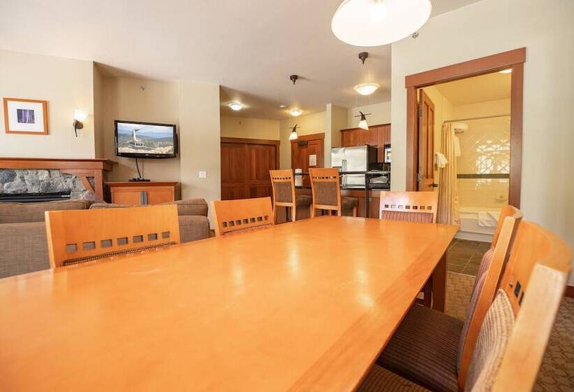 آپارتمان 2 خوابه, The Village At Palisades Tahoe