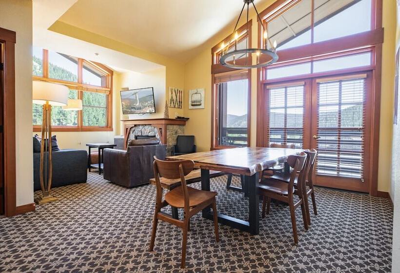 2 Bedroom Premium Apartment, The Village At Palisades Tahoe
