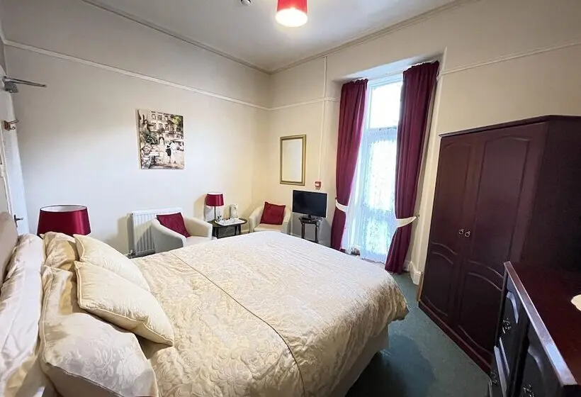 اتاق عادی, White Court Llandudno