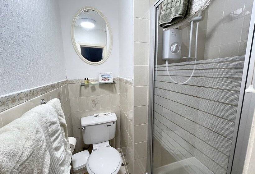 Family Suite, White Court Llandudno