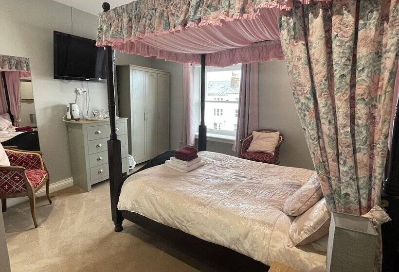 Номер Deluxe, White Court Llandudno