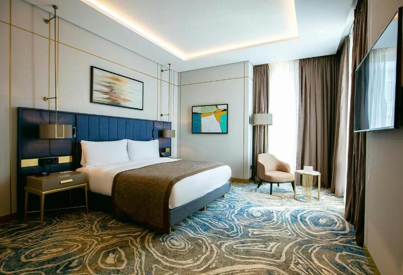 Номер Deluxe, Intercontinental Baku, An Ihg