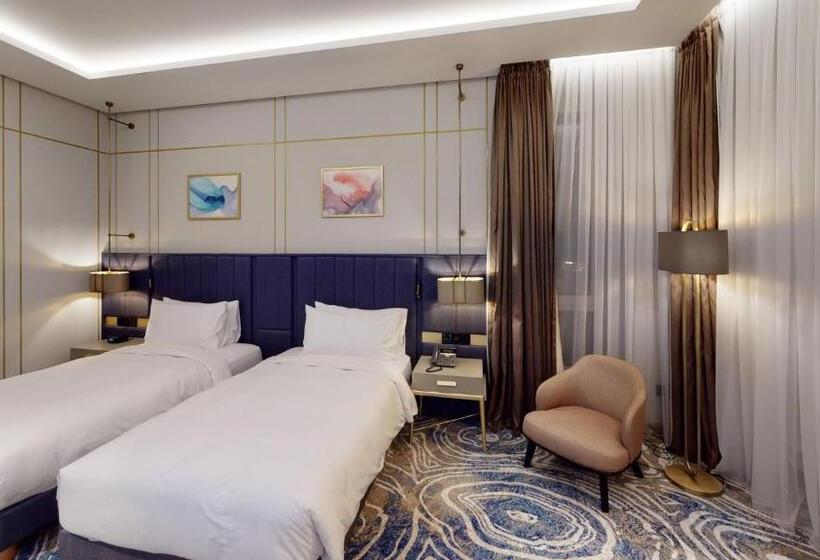 Полулюкс, Intercontinental Baku, An Ihg