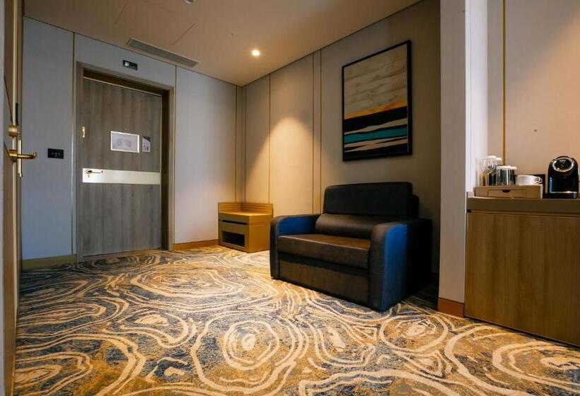 Люкс Клуб, Intercontinental Baku, An Ihg